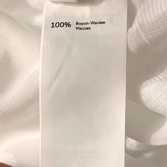 CUPSHE Swiss Dot‎ Coverup in White - Picture 5 of 6